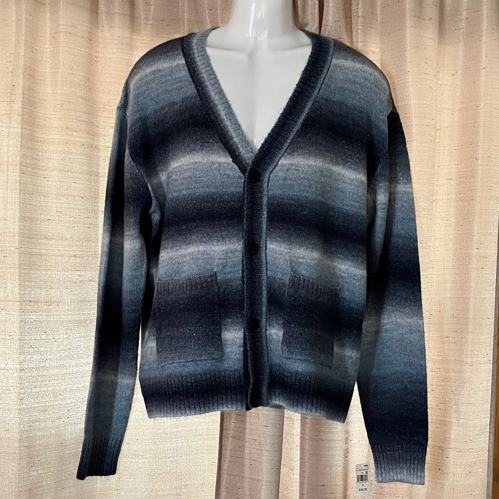 Edgar + Ash Men’s Ombre Stripe Cardigan Size M Blue and Gray NWT